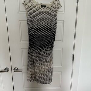 Ralph Lauren, blk/white, pullover. Machine wash, no wrinkle. Like new